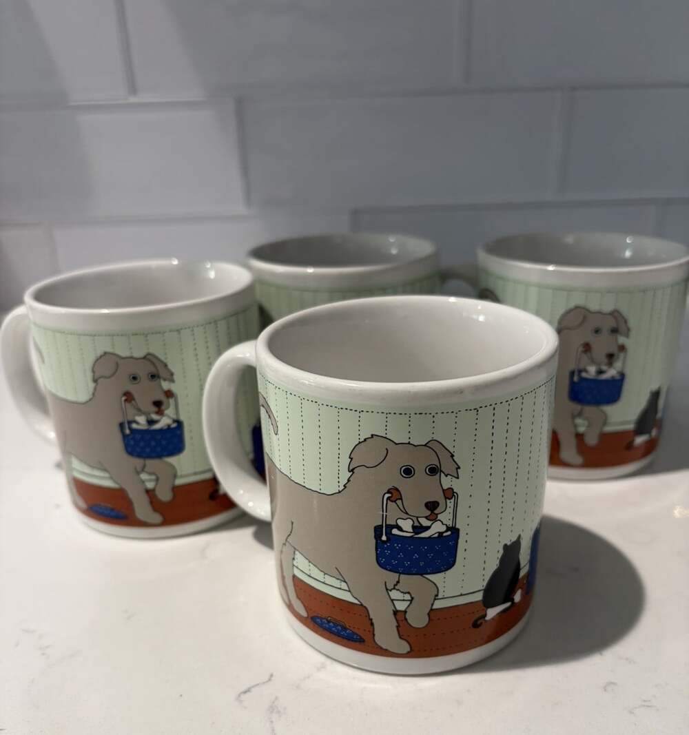 Taylor and Ng mugs Set of 4 Vintage 1980s Dog Black Cat bones made in Japan